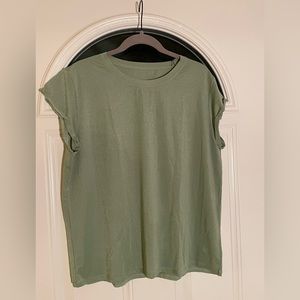 Zyia Moss Cuffed Exhilaration Tee NWT